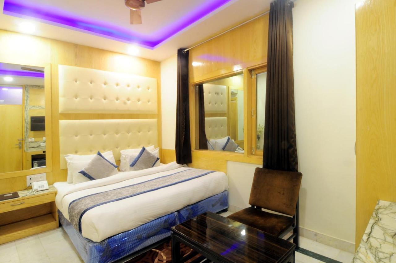 Hotel Karlo Kastle - Paharganj - New Delhi Eksteriør billede