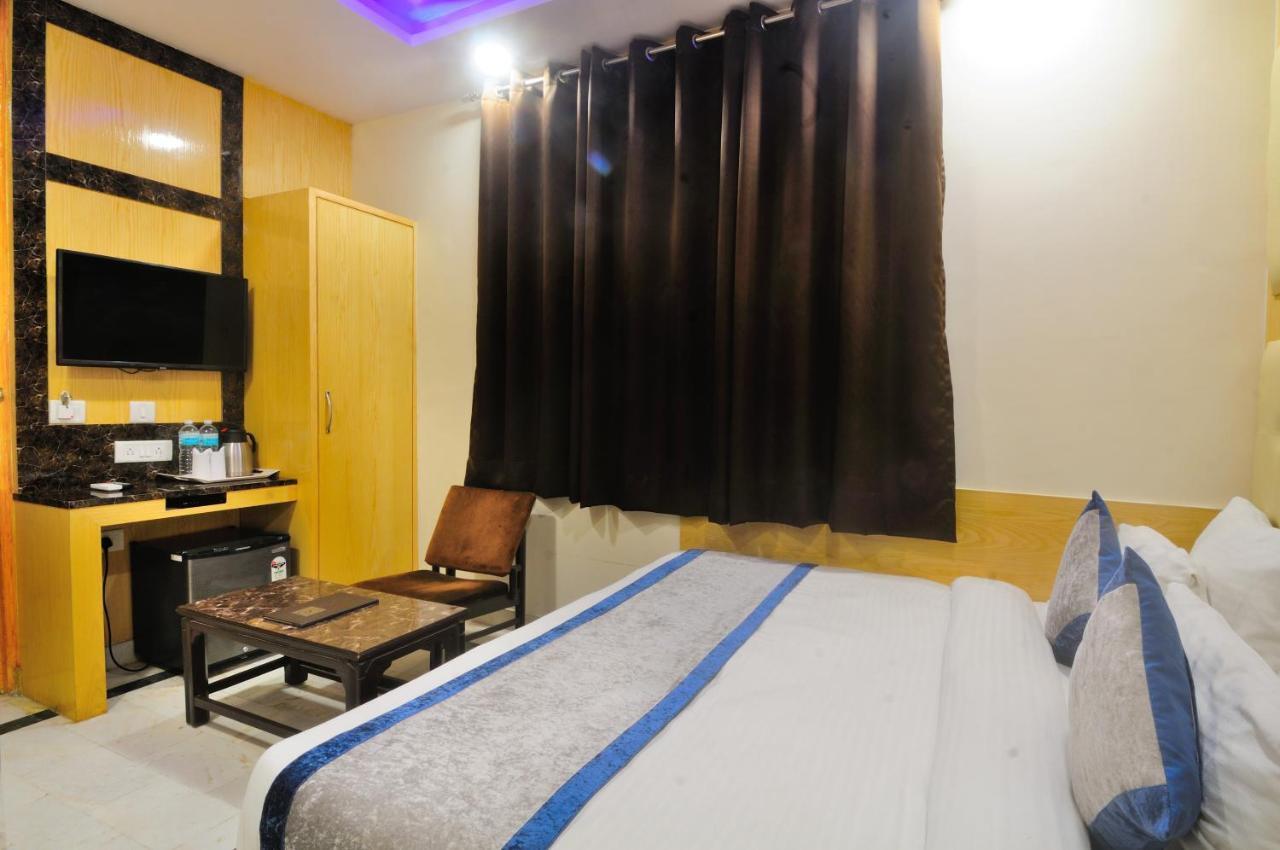 Hotel Karlo Kastle - Paharganj - New Delhi Eksteriør billede